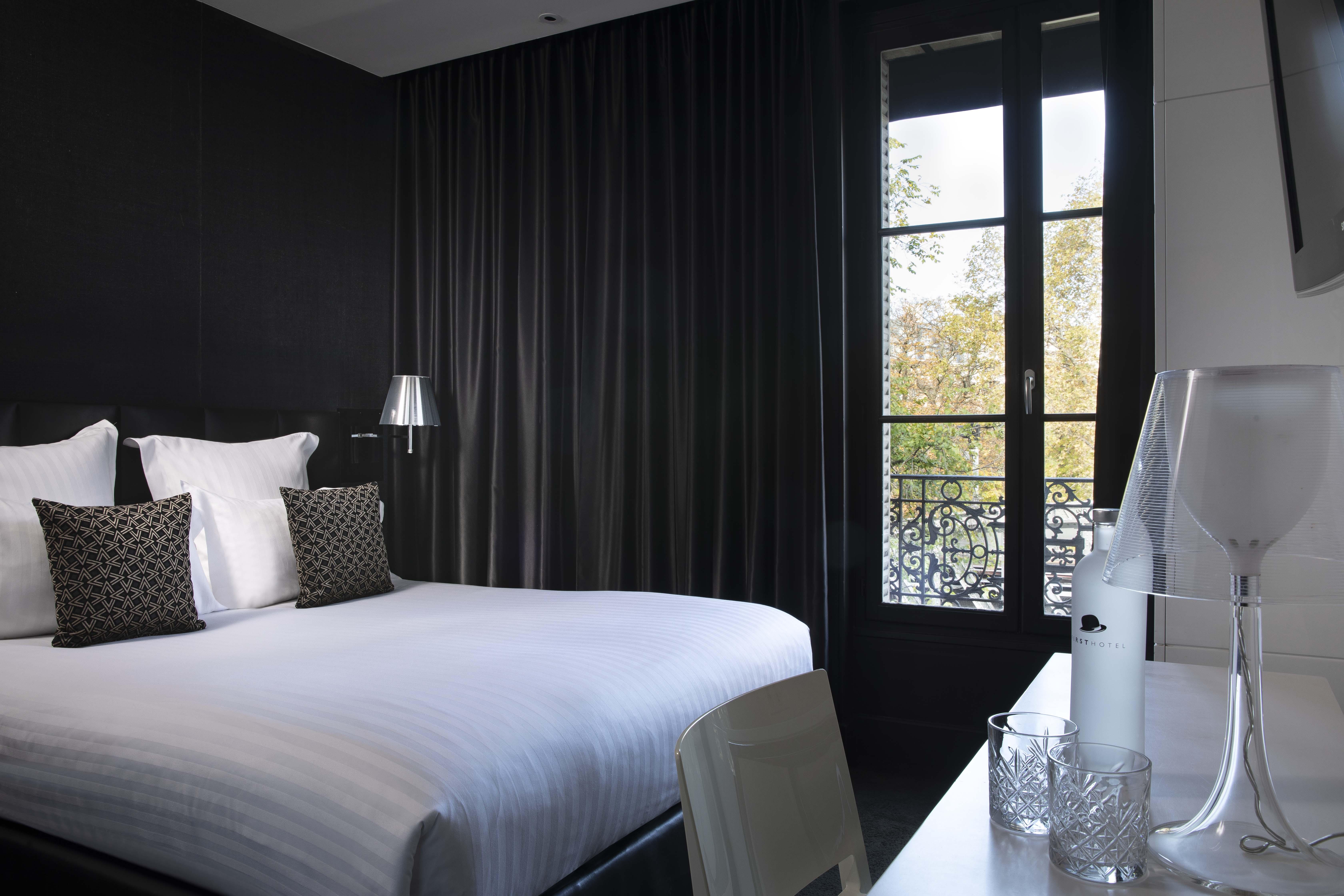 Hotel First Tour Eiffel Parijs